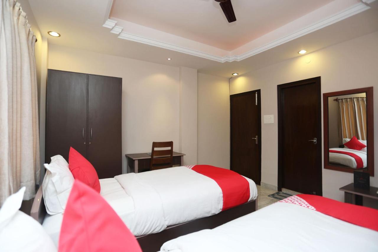 Oyo 19855 B S Guest House Jadabpur Exterior photo